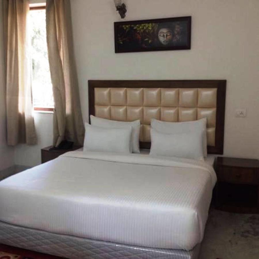 غورغاون Hotel Vipul Grand المظهر الخارجي الصورة